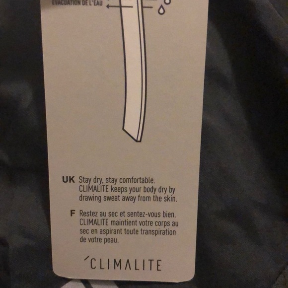 Adidas women’s running shorts. - Picture 7 of 7